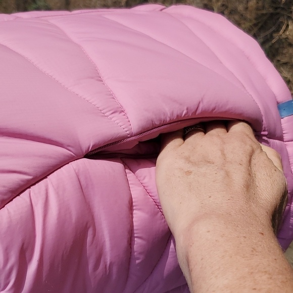 Wind River Pink Insulated Puffer Vest Size L - Picture 8 of 16
